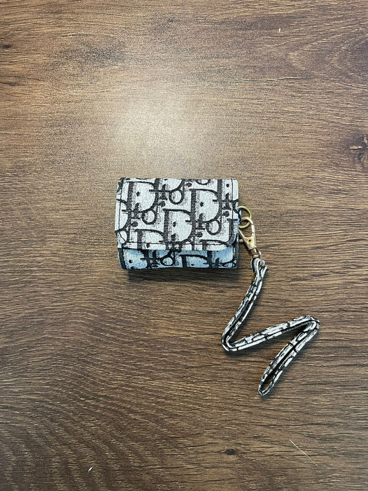 AirPods brands cover🤎